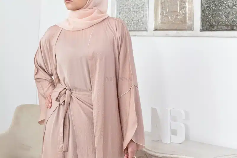 Comment bien choisir ses vêtements musulmans pour un look élégant