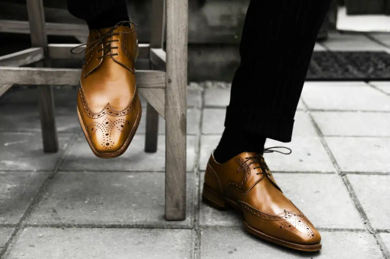 Les chaussures pour hommes qui ajoutent une touche de sophistication à votre tenue