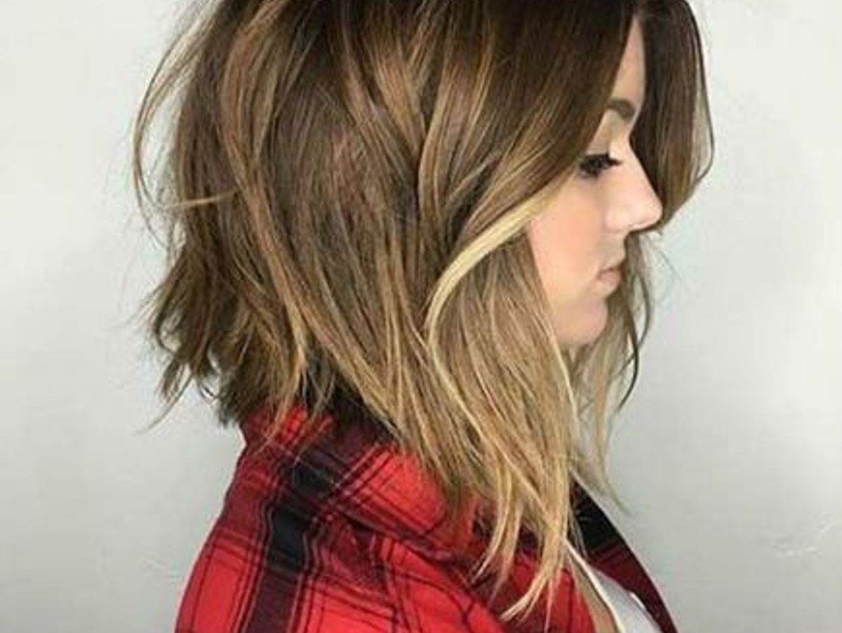 carré plongeant court