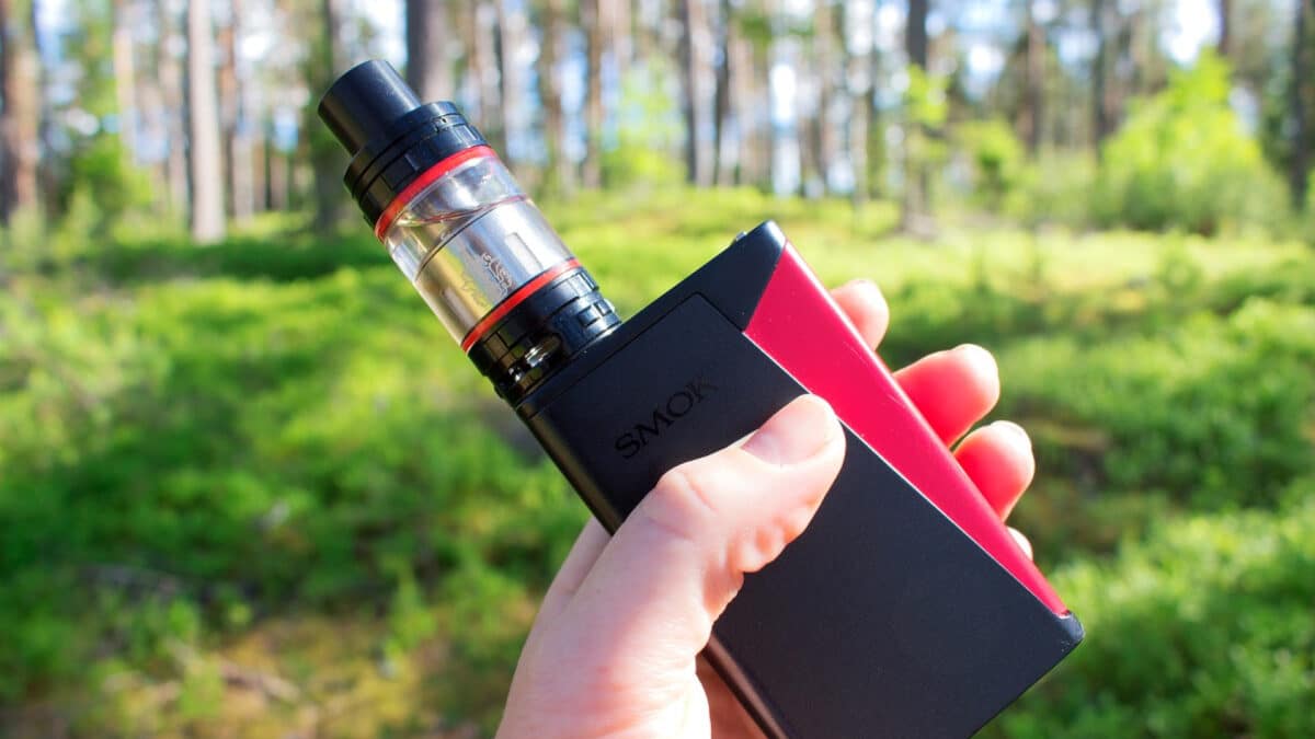 La cigarette électronique et ses e-liquides : deux alliés efficaces pour arrêter de fumer